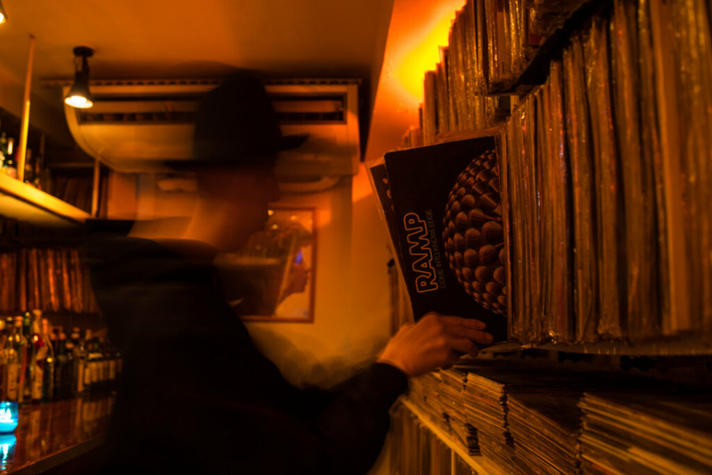 Vinyl bars in Tokyo